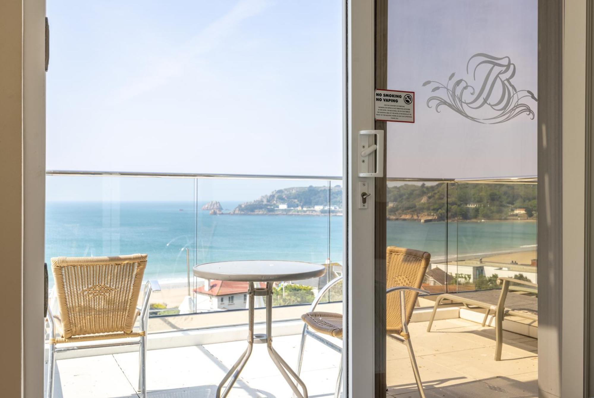 Biarritz Hotel St Brelade Kültér fotó