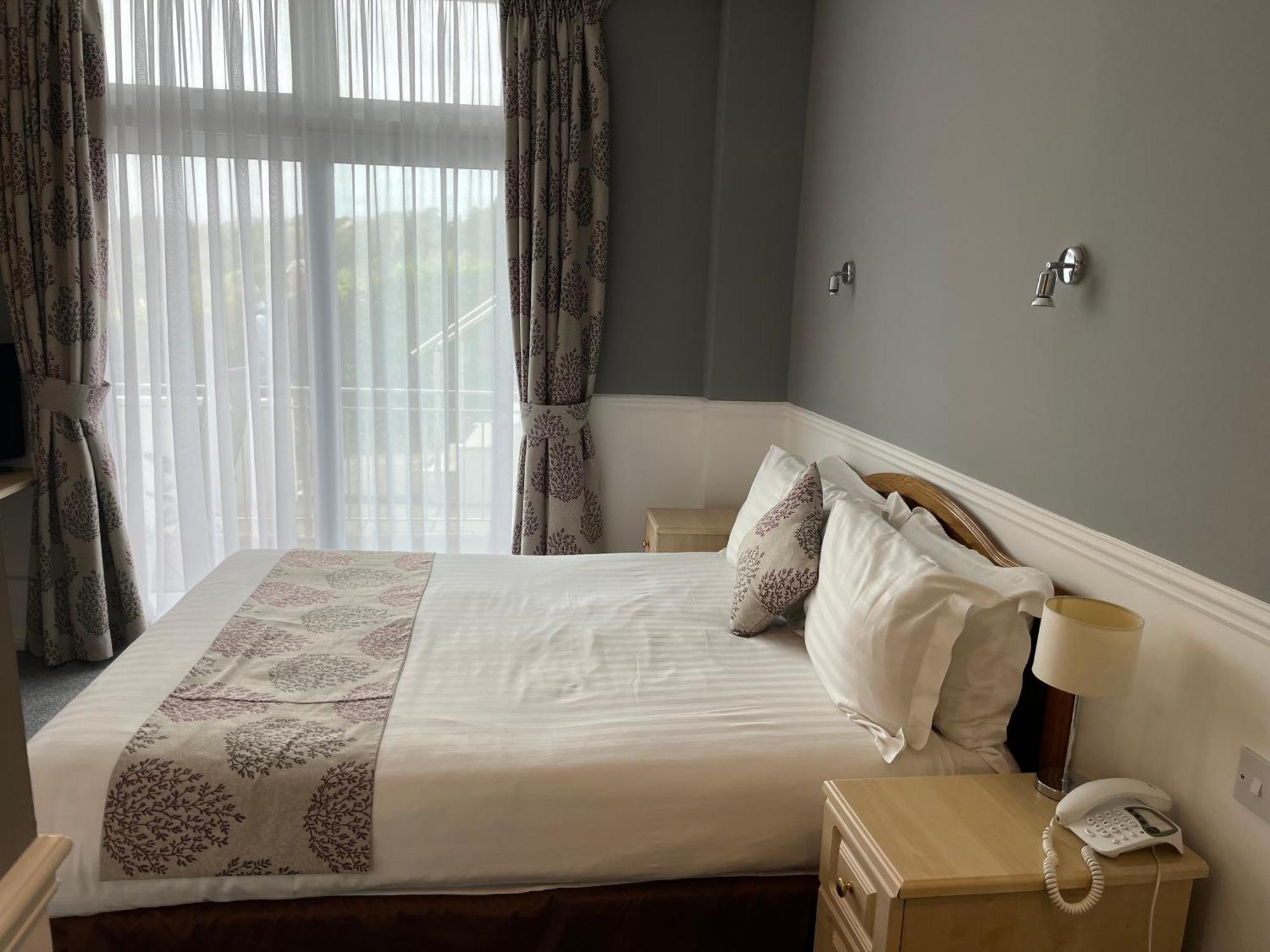 Biarritz Hotel St Brelade Kültér fotó